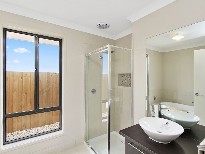 18 Billabong Ave, Sale VIC 3850