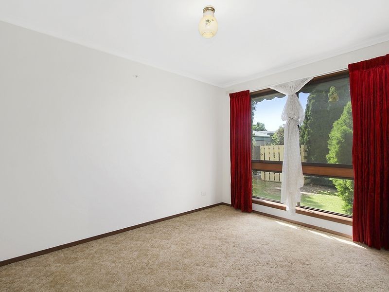 3 Raymond Street, Stratford VIC 3862