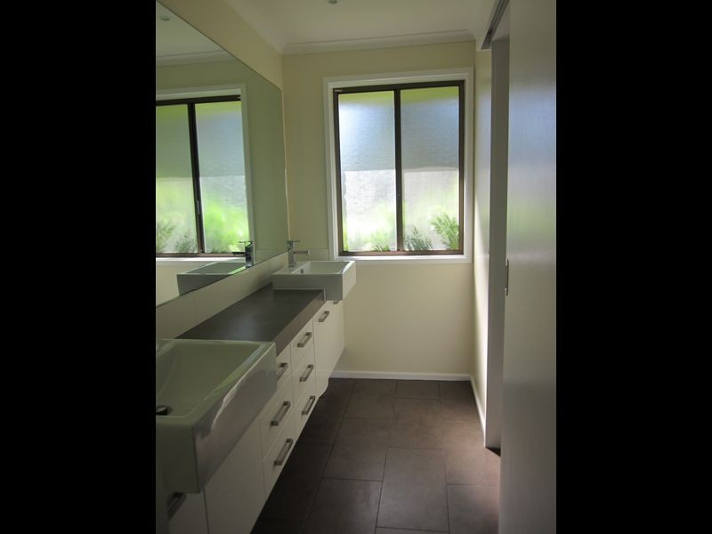 25 Newton Drive, Stratford VIC 3862