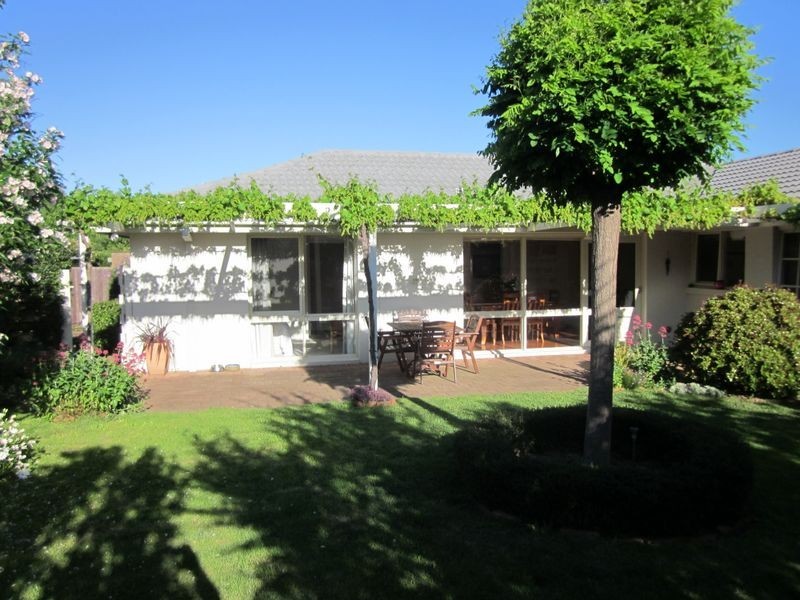 5 Allambie Road, Sale VIC 3850