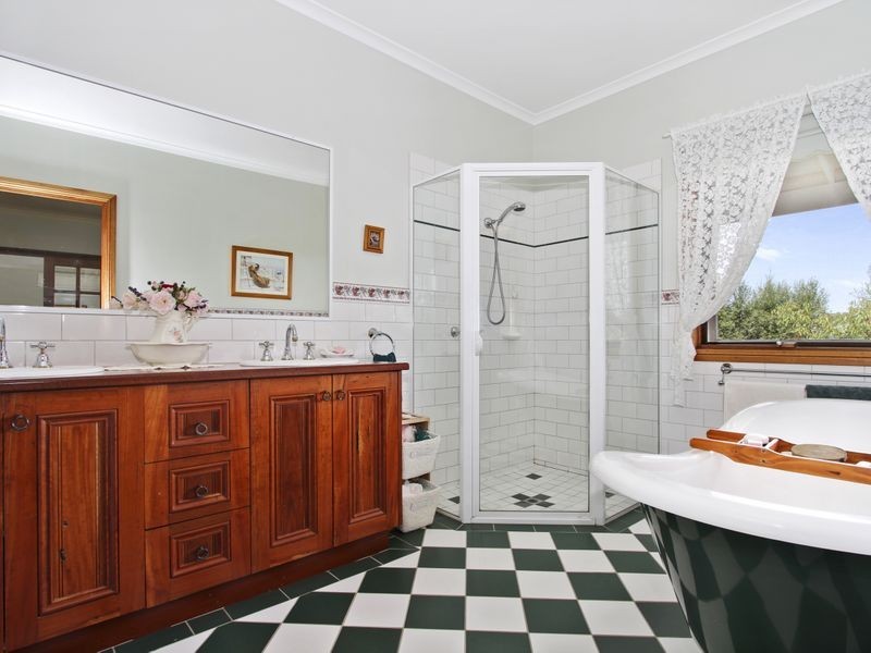 89 Nambrok Road, Nambrok VIC 3847