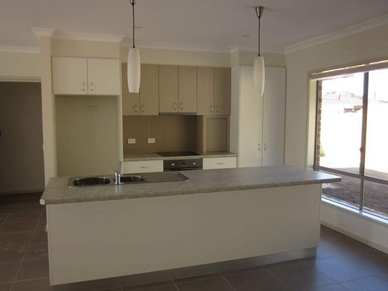 6/104-108 Tyers Street, Stratford VIC 3862