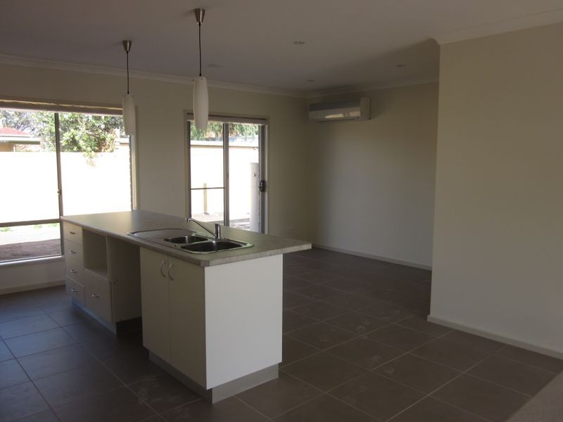 6/104-108 Tyers Street, Stratford VIC 3862