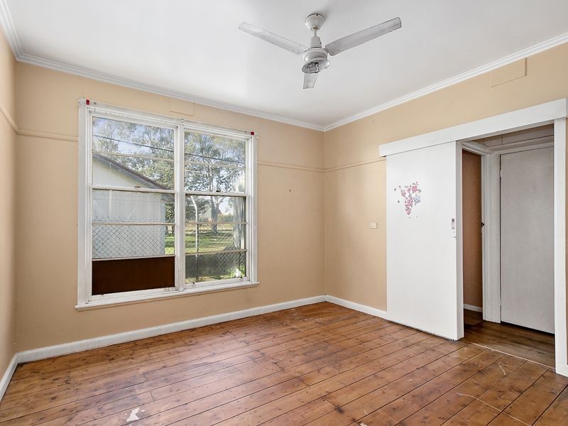 18 Dixon Street, Stratford VIC 3862