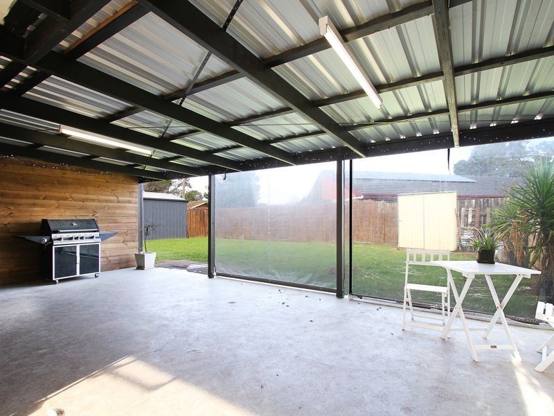 2 Luke Court, Sale VIC 3850
