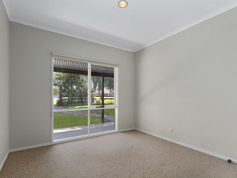34 Wyndham Street, Stratford VIC 3862