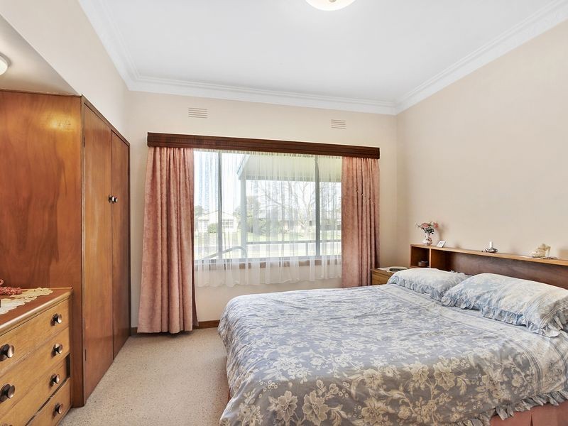 5 Dawson Street, Stratford VIC 3862