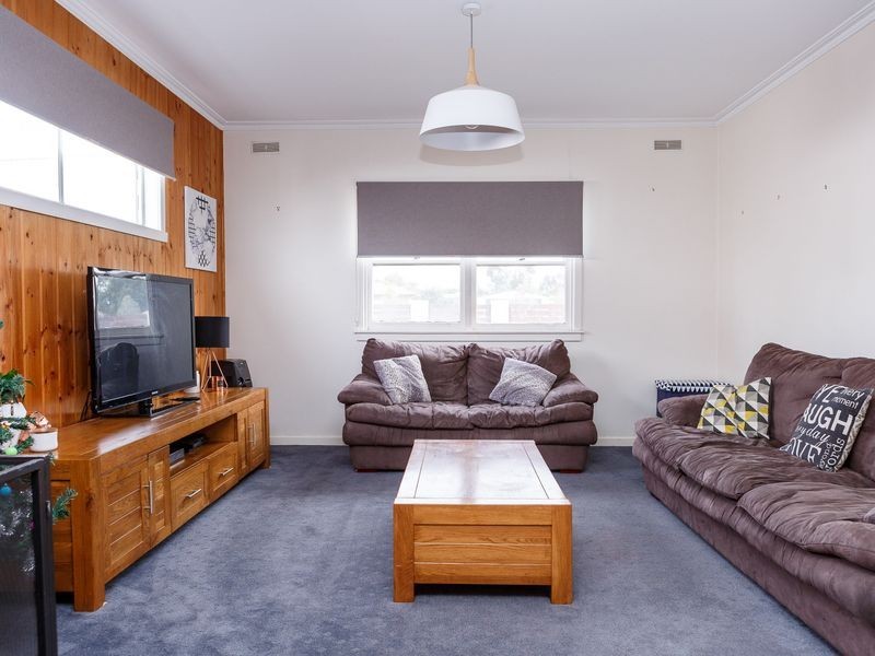 28 George Street, Maffra VIC 3860