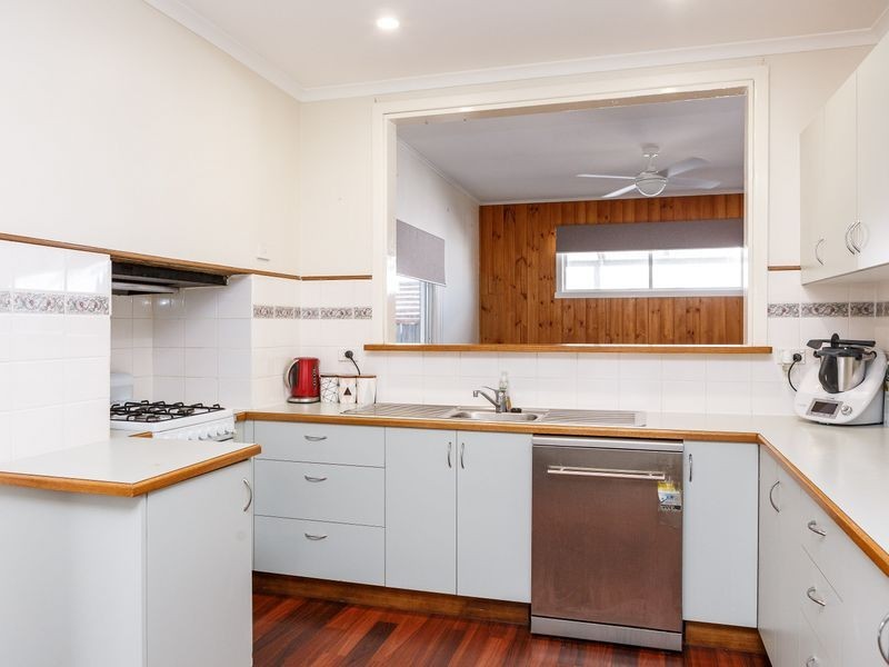 28 George Street, Maffra VIC 3860