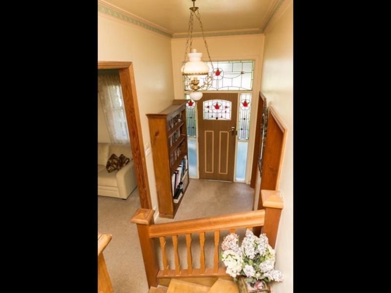 128 Gibsons Road, Sale VIC 3850