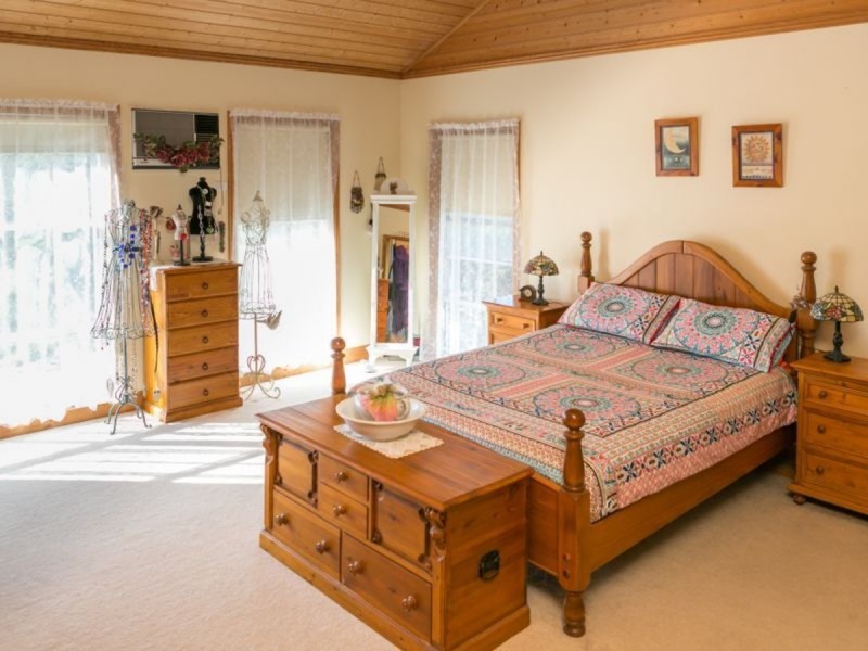 128 Gibsons Road, Sale VIC 3850