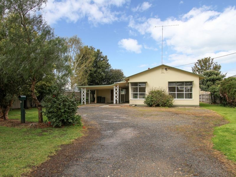 8 Dawson Street, Stratford VIC 3862
