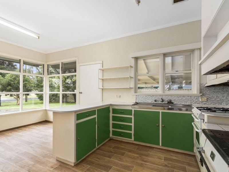 8 Dawson Street, Stratford VIC 3862