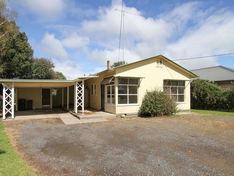 8 Dawson Street, Stratford VIC 3862