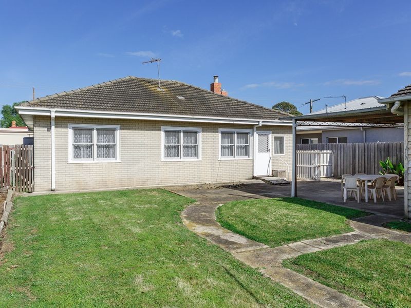 492 Raymond Street, Sale VIC 3850