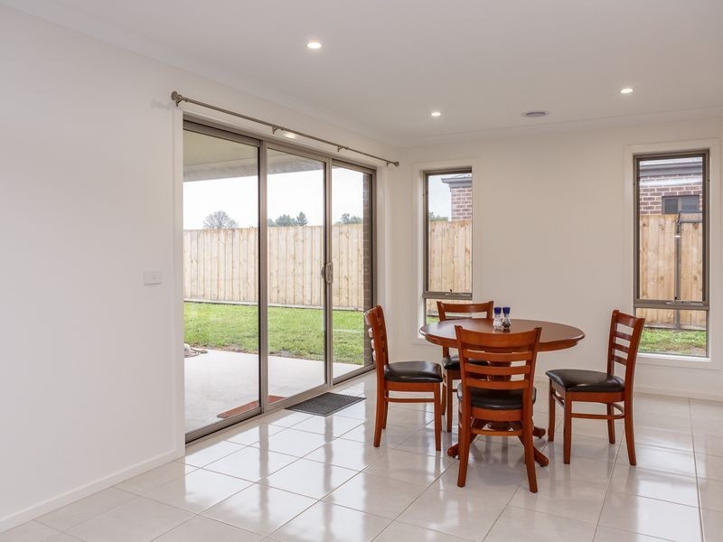 16 Relph Ave, Sale VIC 3850