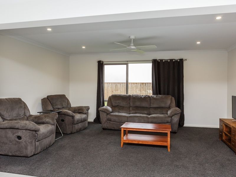16 Relph Ave, Sale VIC 3850