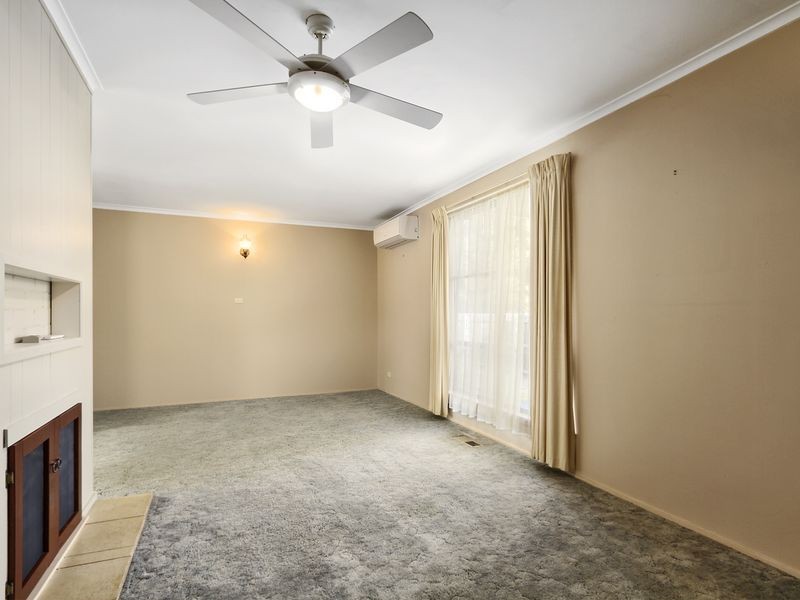 25 Alexandra Ave, Sale VIC 3850