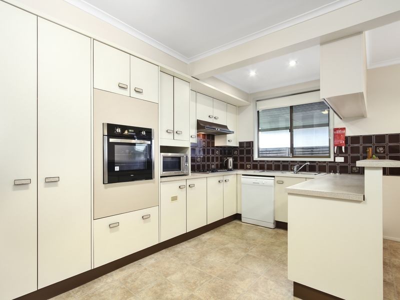 25 Alexandra Ave, Sale VIC 3850