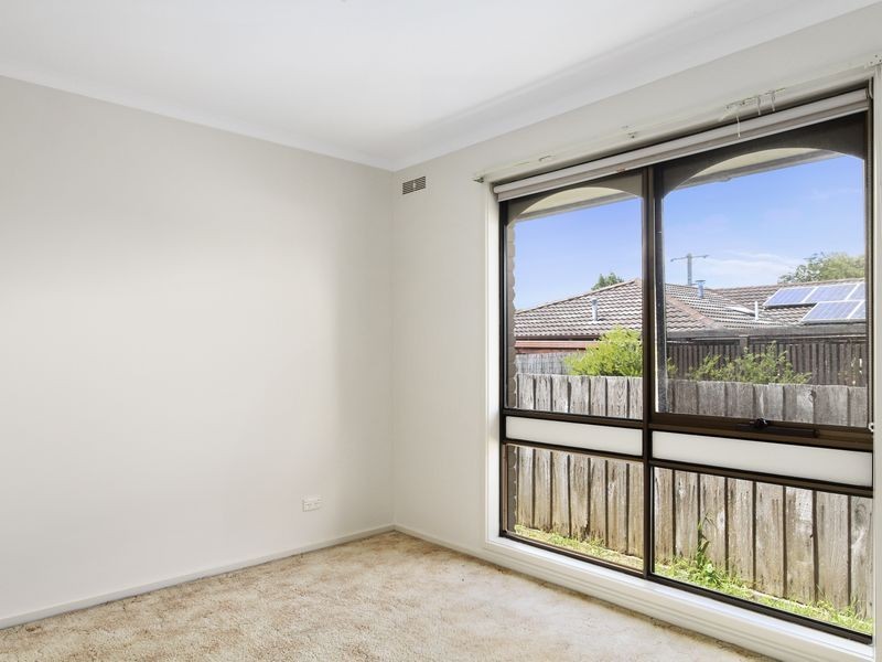 9 Janice Way, Sale VIC 3850