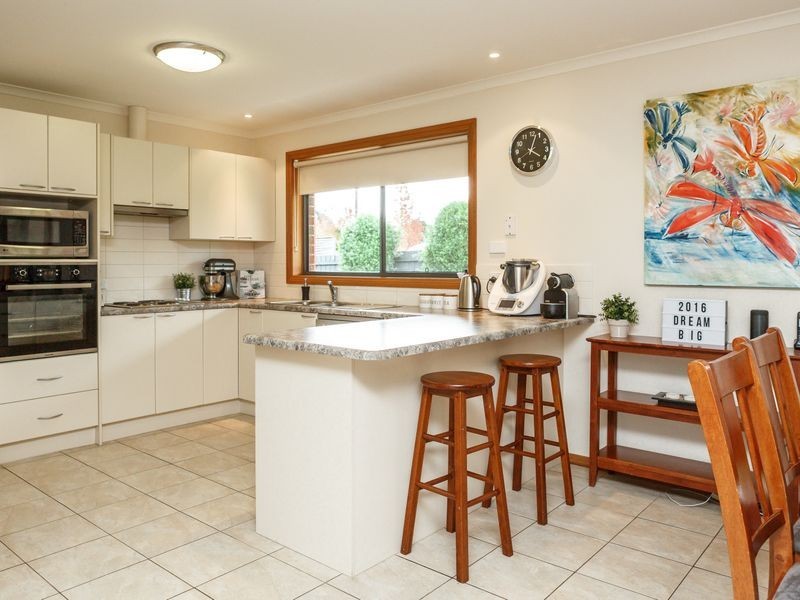 17 Mountainview Drive, Stratford VIC 3862