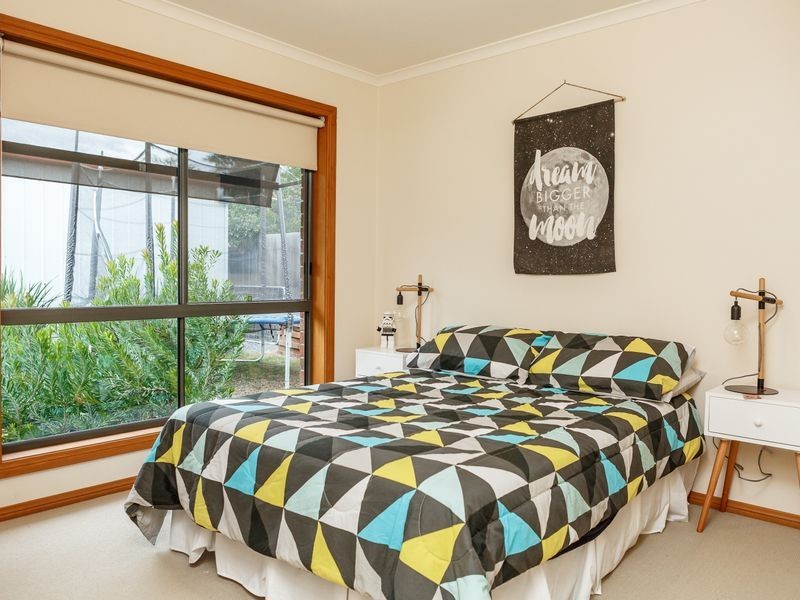 17 Mountainview Drive, Stratford VIC 3862