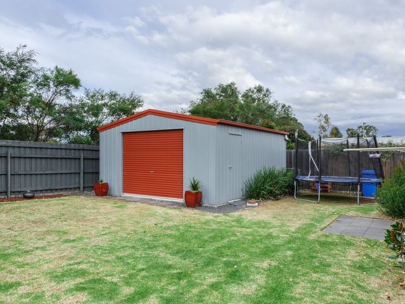 17 Mountainview Drive, Stratford VIC 3862