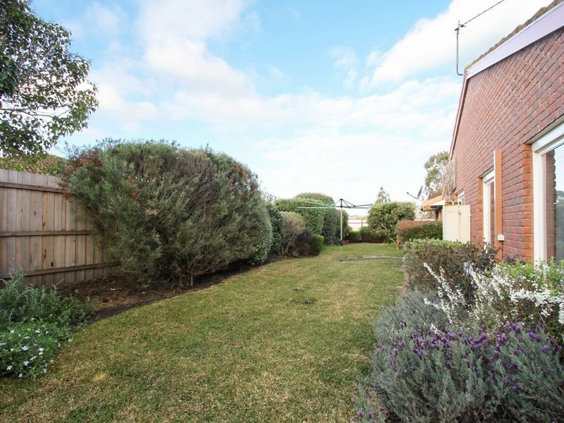 5 Nicole Court, Sale VIC 3850