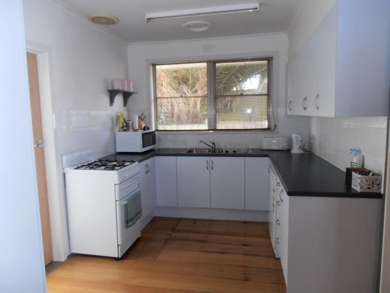 13 Hyland Court, Sale VIC 3850