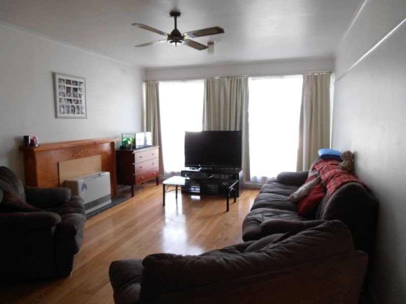 13 Hyland Court, Sale VIC 3850