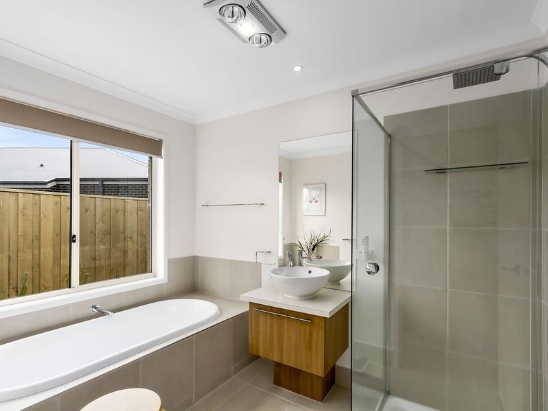 5 Peppercorn Close, Sale VIC 3850