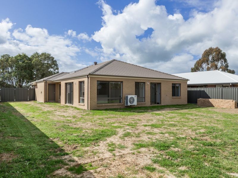 31 Killeen Street, Stratford VIC 3862