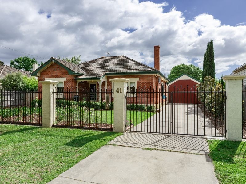 41 Barkly Street, Sale VIC 3850