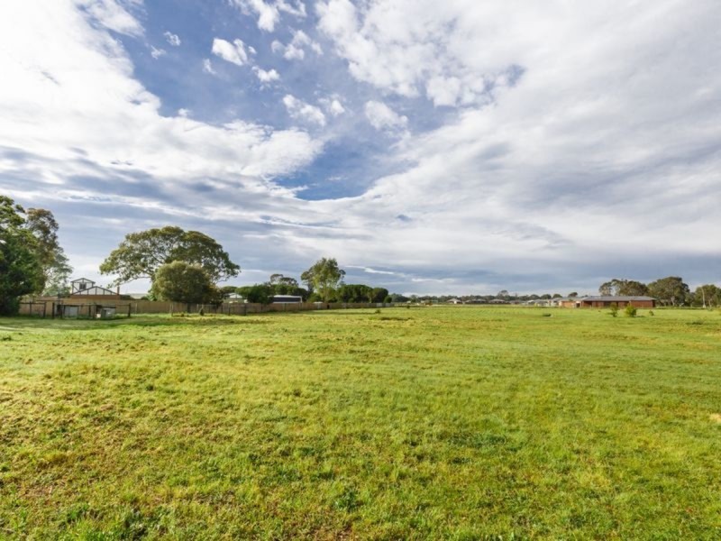 48 Carter Street, Stratford VIC 3862