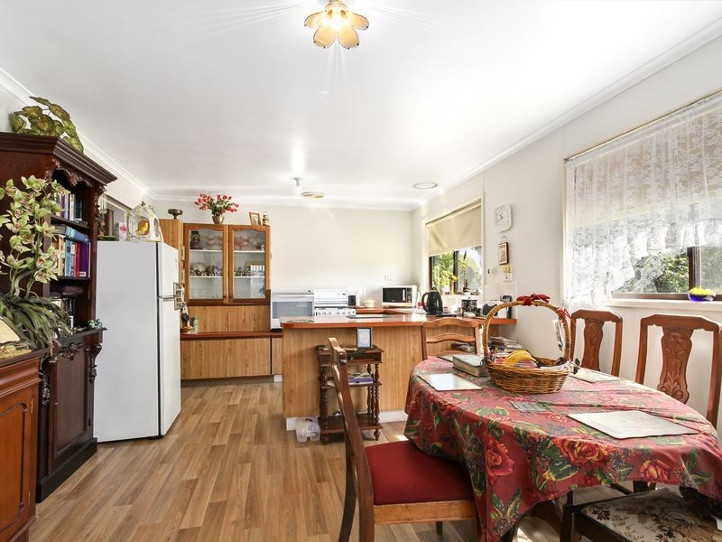 25 Dawson Street, Stratford VIC 3862