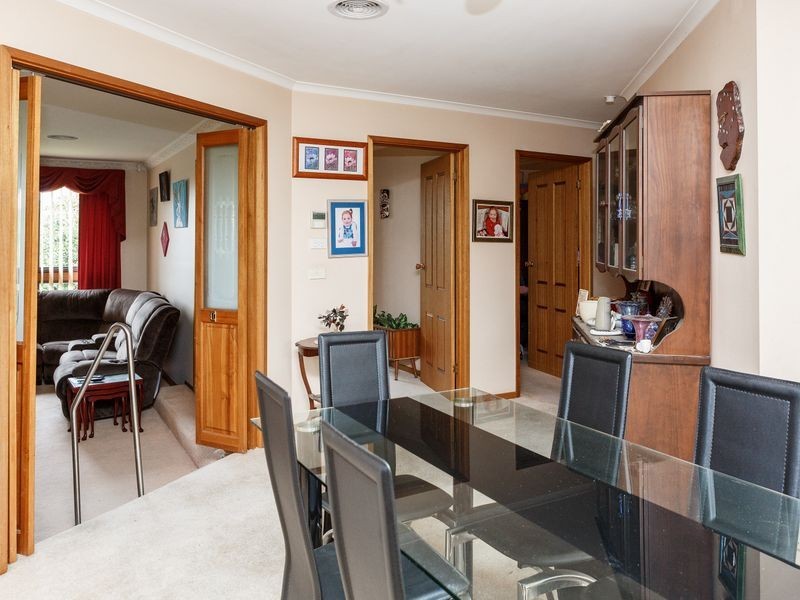 1 Staddon Court, Stratford VIC 3862