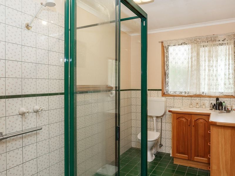 1 Staddon Court, Stratford VIC 3862