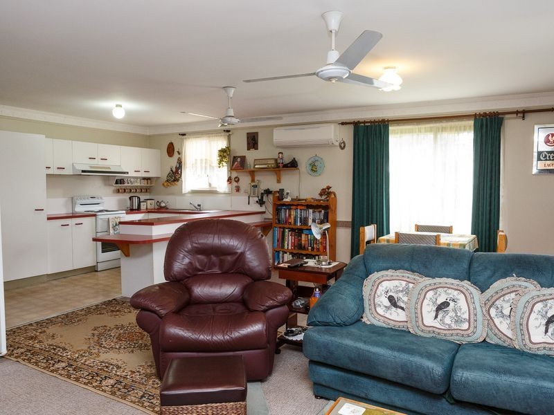 17 McMillan Street, Stratford VIC 3862