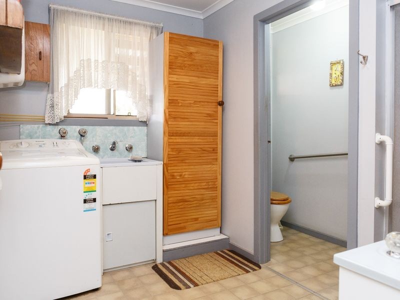 17 McMillan Street, Stratford VIC 3862