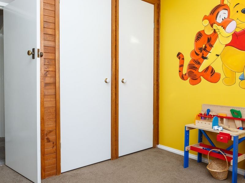 28 Overend Crescent, Sale VIC 3850