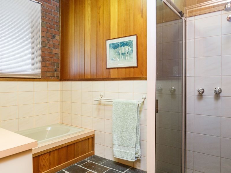 75 Newton Drive, Stratford VIC 3862
