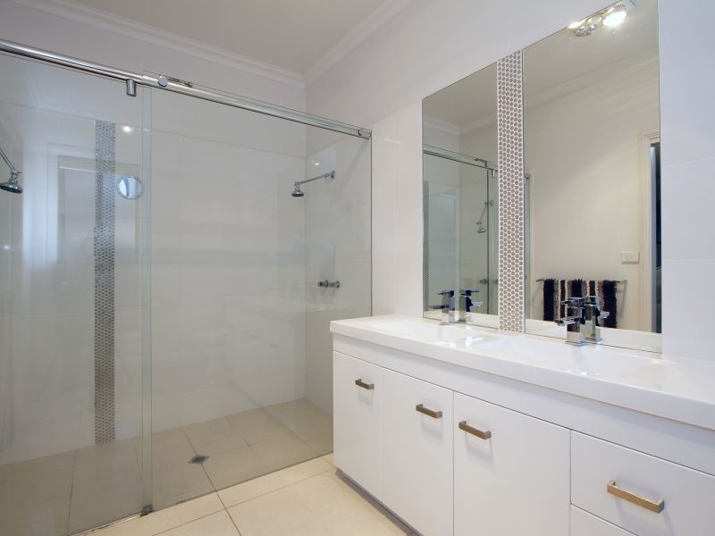 15 Brolga Place, Sale VIC 3850