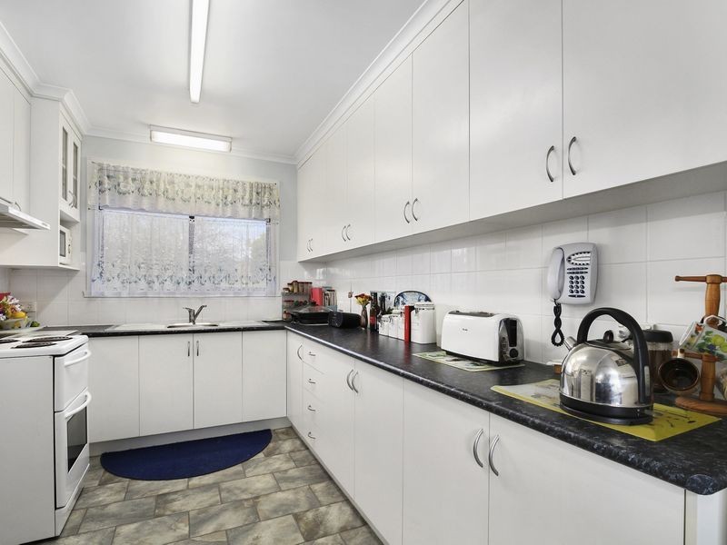 38 Ellen Ave, Seaspray VIC 3851