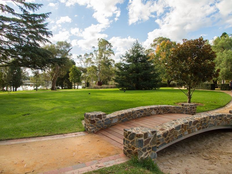 Lot 179 (1 Sugargum Close, Sale VIC 3850