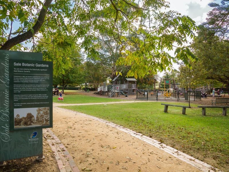 Lot 188 (6 Redgum Court, Sale VIC 3850