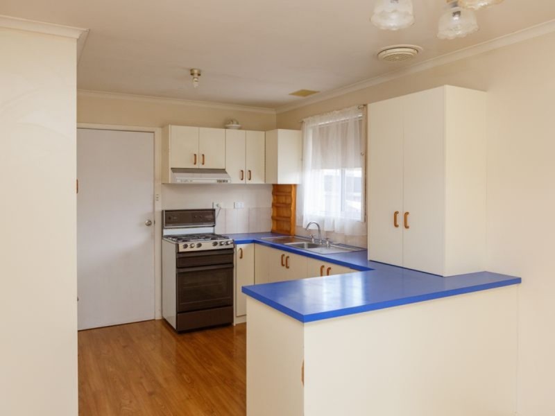 10 Treloar Street, Sale VIC 3850