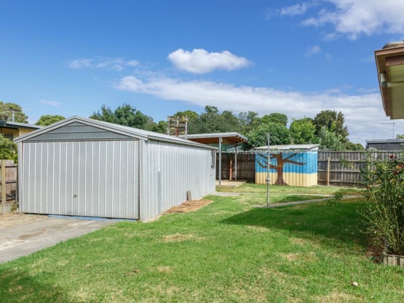 10 Treloar Street, Sale VIC 3850