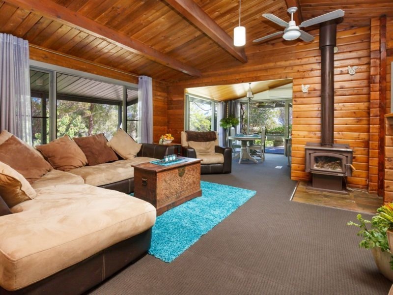 6160 South Gippsland Highway, Longford VIC 3851