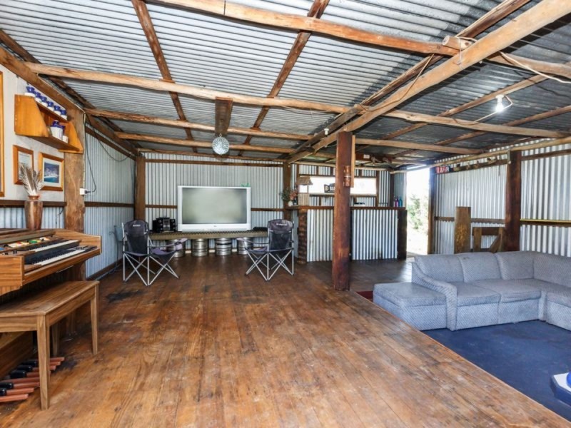 6160 South Gippsland Highway, Longford VIC 3851