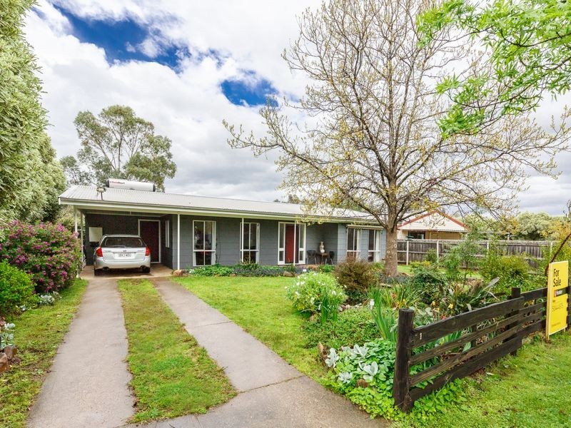 10 Victoria Street, Briagolong VIC 3860